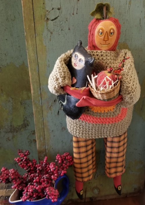 Pumpkin Doll with Black Cat (Boy)