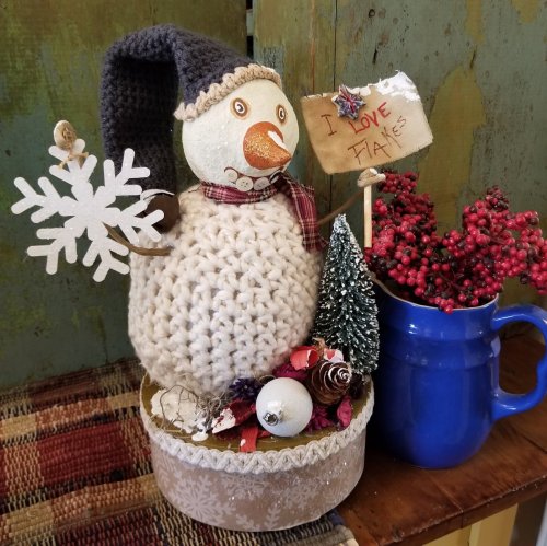 I LOVE Flakes, snowman on round container (Grey Hat)