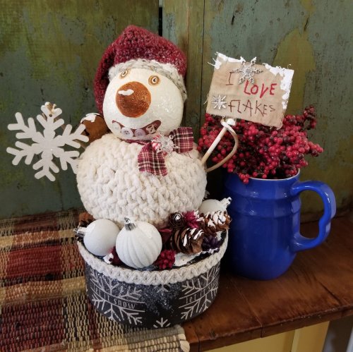 I LOVE Flakes, snowman on round container (Red Hat)