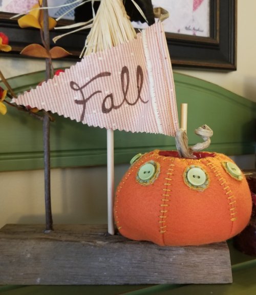 Pumpkin Head Scarecrow (Orange Pumpkin)